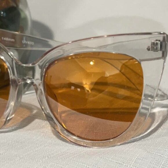 BRAND NEW Bowtie Retro Vintage Cat Style Sunglasses 148 MM / UV 400 NWOT - Picture 6 of 7